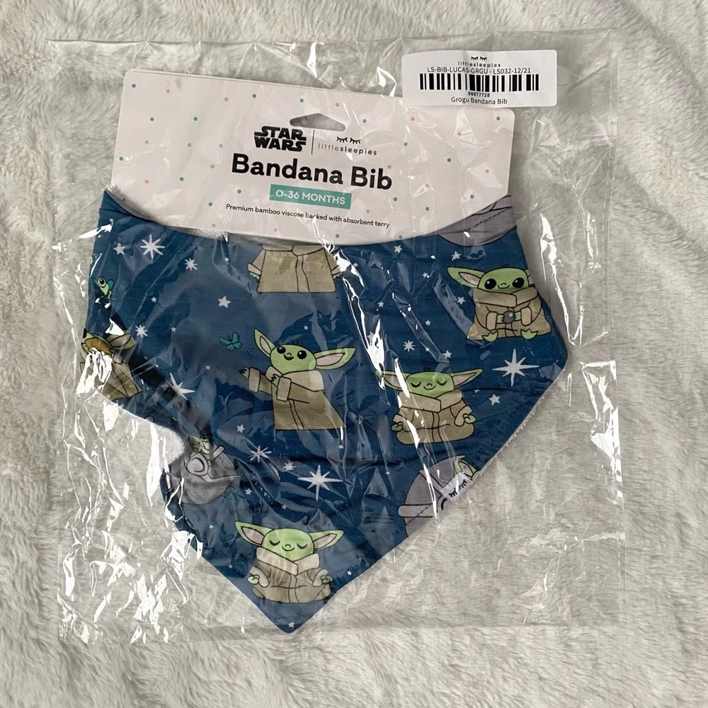 ⭐️NIB LS Grogu Bib⭐️